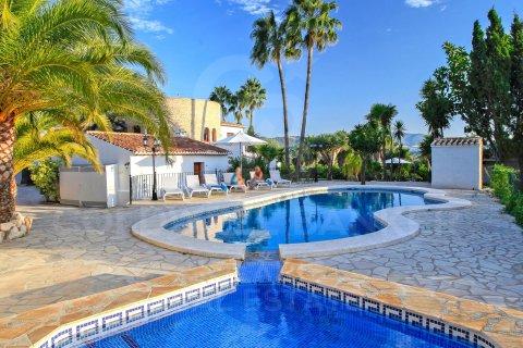 Casa in vendita a Javea, Alicante, Spagna 15 camere da letto, 1052 mq. N° 157557 - foto 2