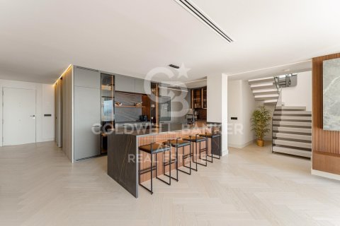 Kattohuoneisto myytävänä Benahavis, Malaga, Espanja, 4 makuuhuonetta, 253 m2 No. 157559 - kuva 5