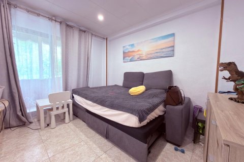 Apartment for sale in Alicante, Spain 1 bedroom, 53 sq.m. No. 183102 - photo 5