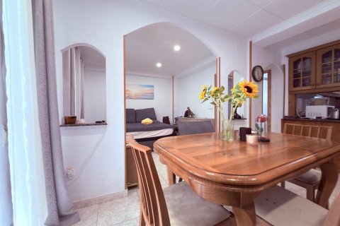 Apartment for sale in Alicante, Spain 1 bedroom, 53 sq.m. No. 183102 - photo 15
