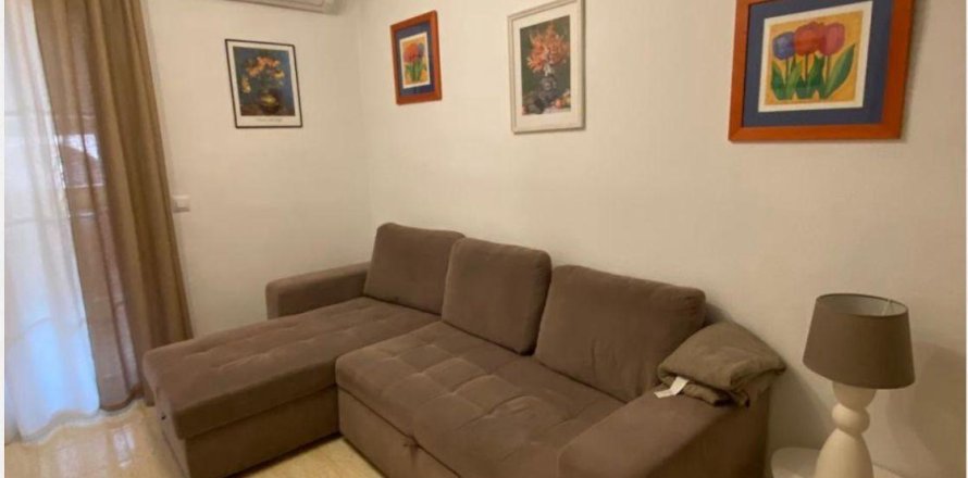 Apartment à Torrevieja, Alicante, Espagne 1 chambre, 55 m2 No. 183099