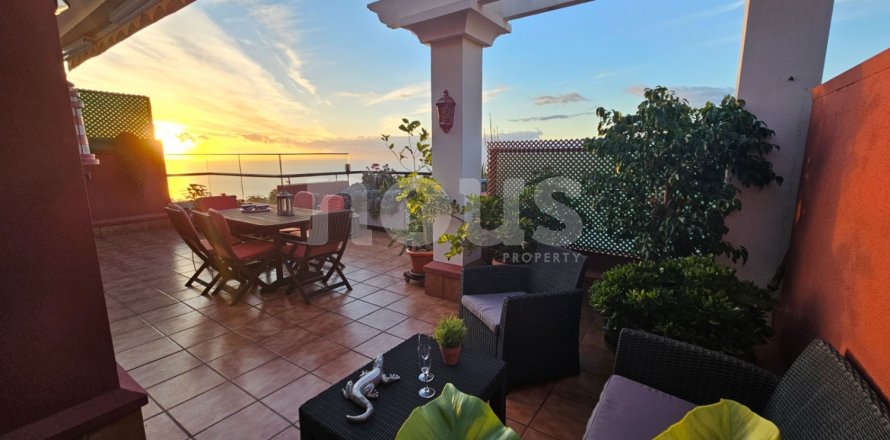 Apartamento en Torviscas, Tenerife, España 2 dormitorios, 74 m2 No. 151975
