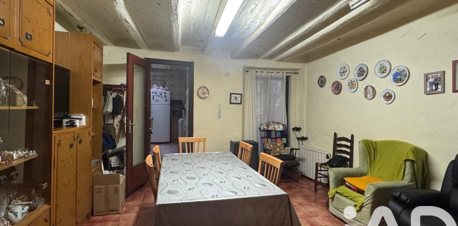 Вилла в Монбрио-дель-Камп, Таррагона, Испания 6 спален, 338м2 №185205