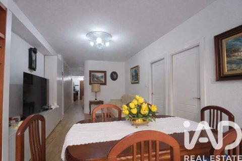 Appartamento in vendita a Torrelavega, Cantabria, Spagna 3 camere da letto, 101 mq. N° 185203 - foto 3