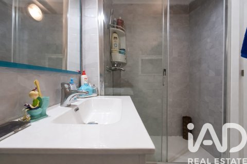 Appartamento in vendita a Torrelavega, Cantabria, Spagna 3 camere da letto, 101 mq. N° 185203 - foto 8