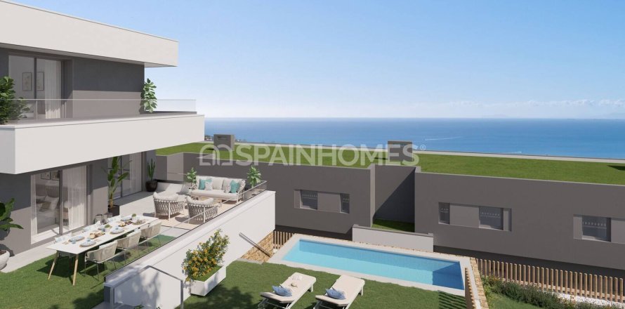 Villa in Manilva, Malaga, Spain 4 bedrooms, 163 sq.m. No. 139772