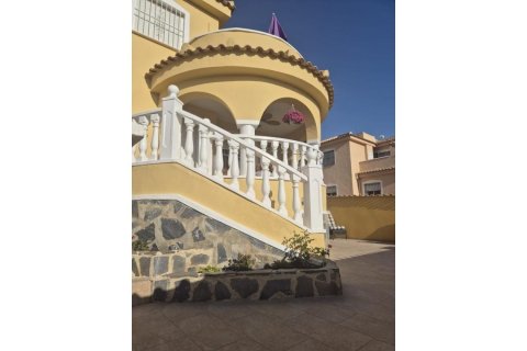 Продажа дома Сьюдад Кесада, Аликанте, Испания 3 спальни, 165м2 №139777 - фото 18