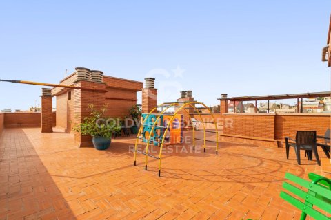 Apartment à vendre à Barcelona, Espagne, 3 chambres, 101 m2 No. 157347 - photo 22