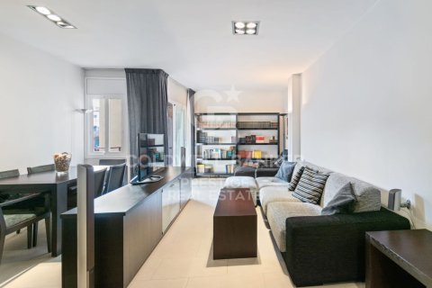 Apartment à vendre à Barcelona, Espagne, 3 chambres, 101 m2 No. 157347 - photo 5