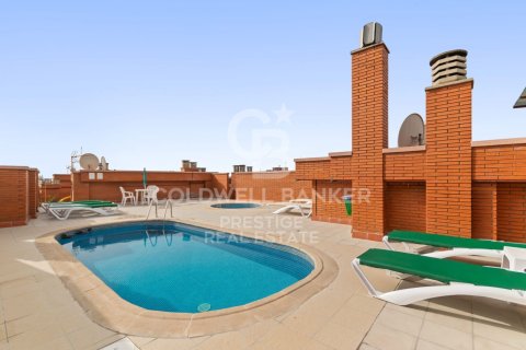 Apartment à Barcelona, Espagne 3 chambres, 101 m2 No. 157347