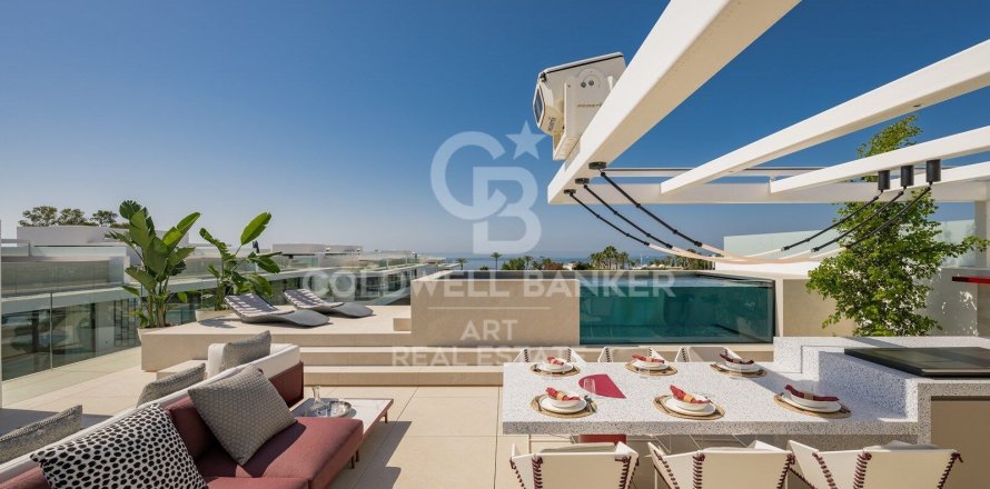 Willa w Marbella, Malaga, Hiszpania 4 sypialnie, 693 mkw. nr 157351