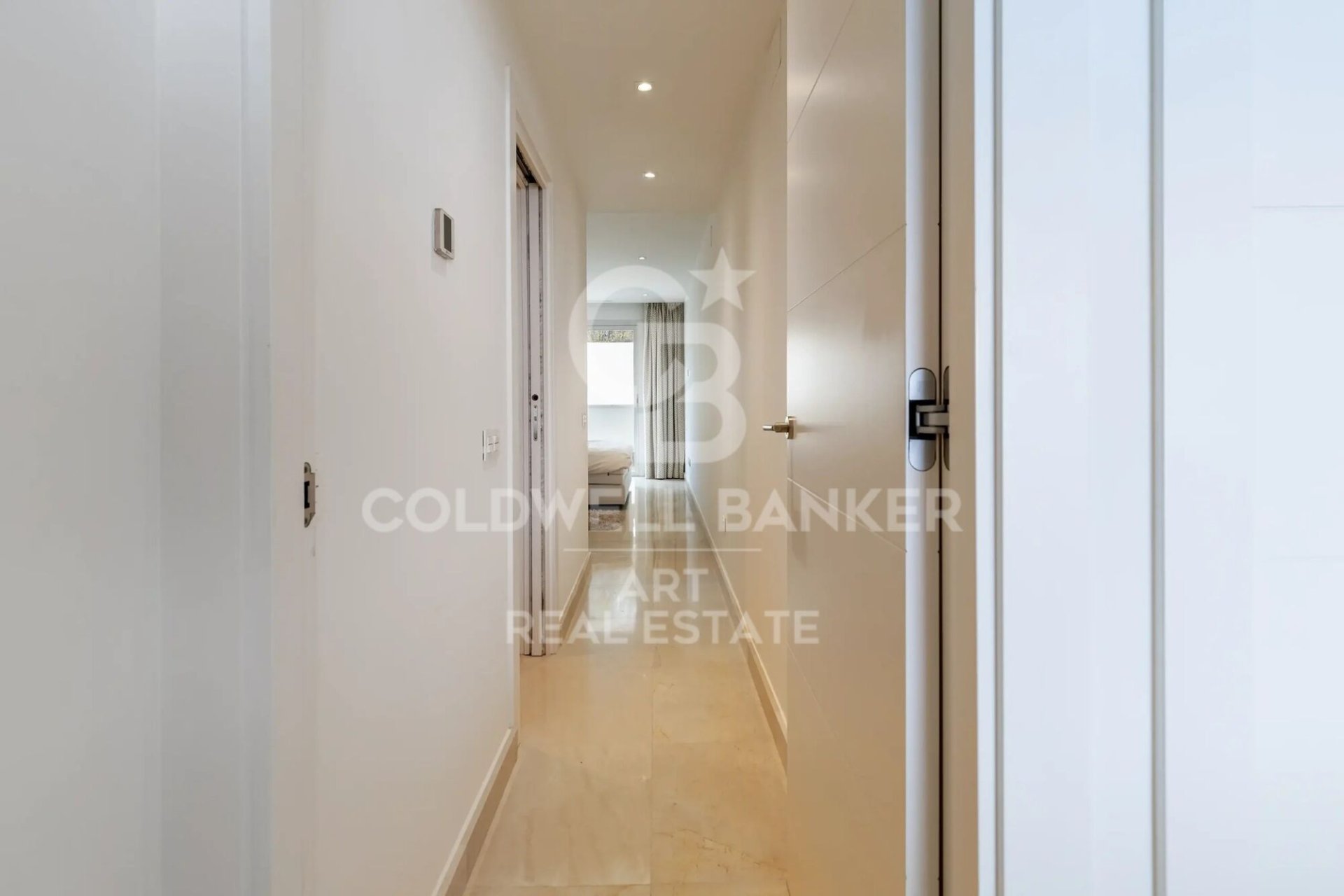Apartment in Marbella, Malaga, Spain 2 bedrooms,  No. 157350