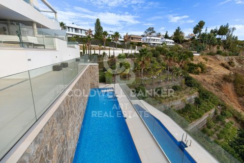 Apartment for sale in Marbella, Malaga, Spain 2 bedrooms,  No. 157350 - photo 4