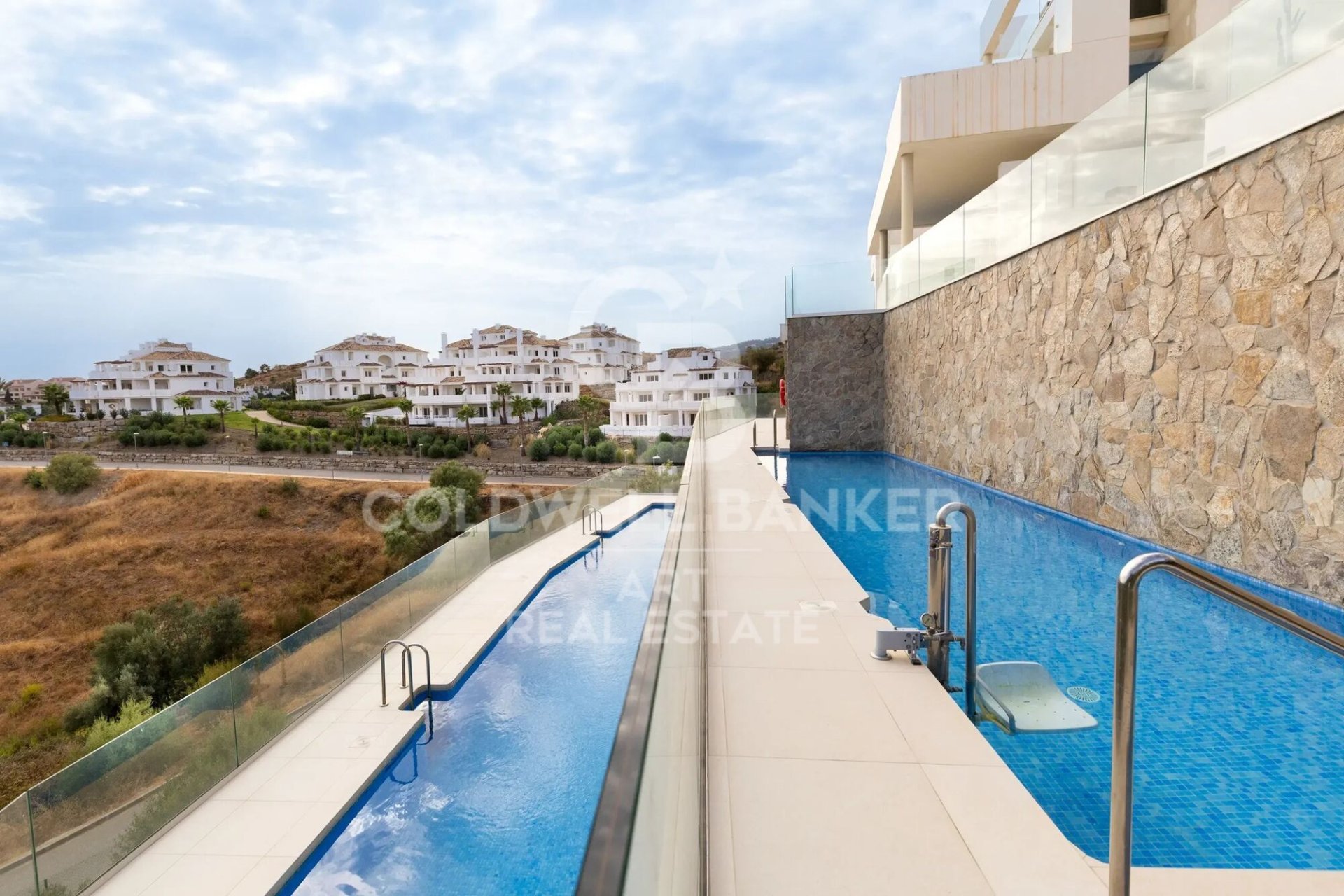 Apartment in Marbella, Malaga, Spain 2 bedrooms,  No. 157350