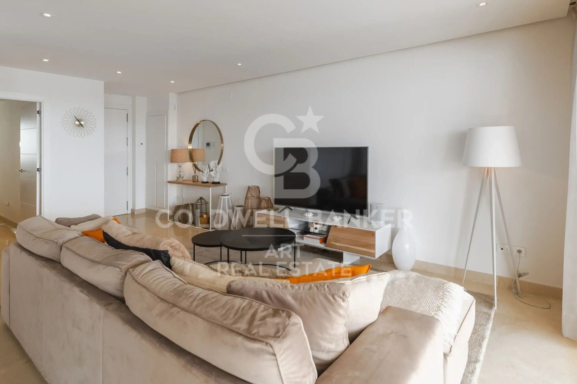 Apartment in Marbella, Malaga, Spain 2 bedrooms,  No. 157350