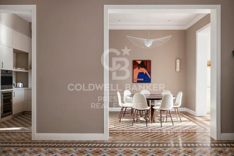 Apartament w Barcelona, Hiszpania 4 sypialnie, 197 mkw. nr 157348 – zdjęcie 8