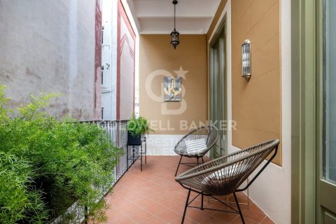 Apartamento en venta en Barcelona, España 3 dormitorios, 184 m2 No. 157349 - foto 1