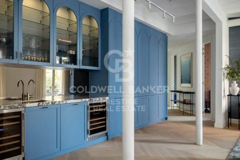 Apartamento en venta en Barcelona, España 3 dormitorios, 184 m2 No. 157349 - foto 7