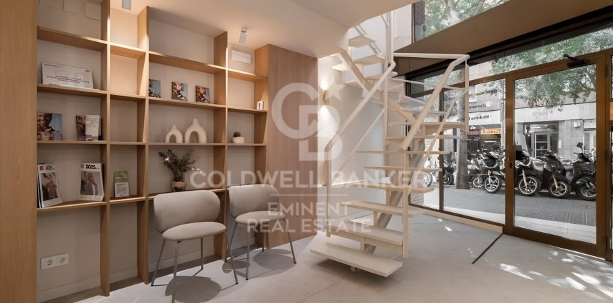 Gewerbeimmobilien in Barcelona, Spanien 292 m2 Nr. 157346