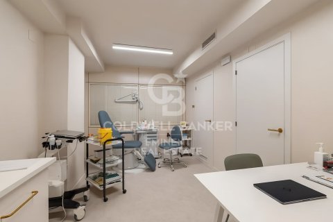 Gewerbeimmobilien zum Verkauf in Barcelona, Spanien 292 m2 Nr. 157346 - Foto 12