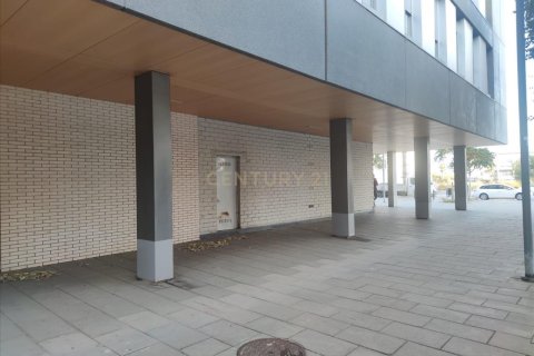 Commercial property for sale in Viladecans, Barcelona, Spain 146 sq.m. No. 186666 - photo 2