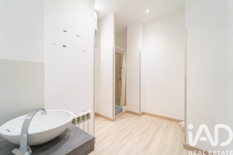 Commercial property à vendre à Madrid, Espagne, 188 m2 No. 188181 - photo 8