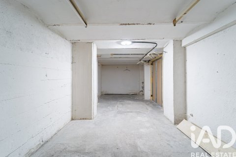 Commercial property à vendre à Madrid, Espagne, 188 m2 No. 188181 - photo 23