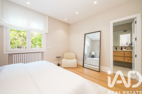 Huoneisto myytävänä Madrid, Espanja, 3 makuuhuonetta, 173 m2 No. 188184 - kuva 9