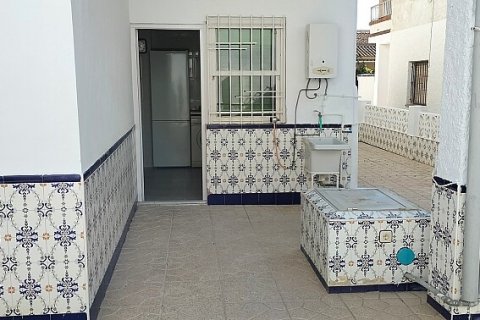 Villa for sale Torre de la Horadada, Alicante, Spain 5 bedrooms, 125 sq.m. No. 111203 - photo 8