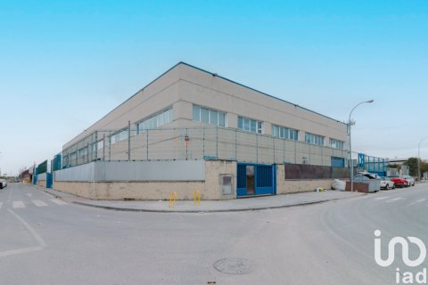 Propiedad comercial en venta en Leganés, Madrid, España 3025 m2 No. 153343 - foto 3