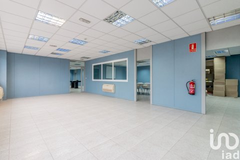 Propiedad comercial en venta en Leganés, Madrid, España 3025 m2 No. 153343 - foto 15