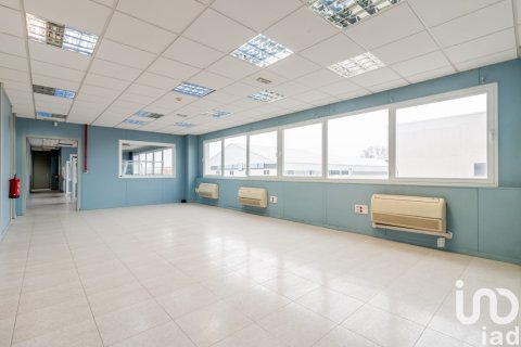 Propiedad comercial en venta en Leganés, Madrid, España 3025 m2 No. 153343 - foto 14