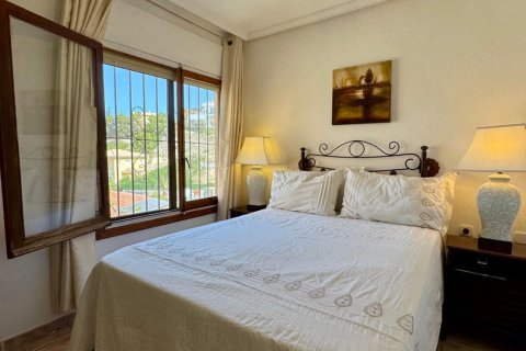 Hus till salu i El Campello, Alicante, Spanien 4 sovrum, 228 kvm. Nr. 153338 - foto 28