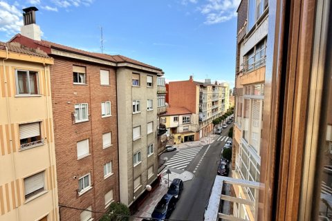 Продажа квартиры в Леон, Испания 5 спален, 148м2 №153342 - фото 20