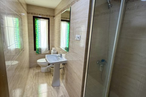 Продажа квартиры в Леон, Испания 5 спален, 148м2 №153342 - фото 14