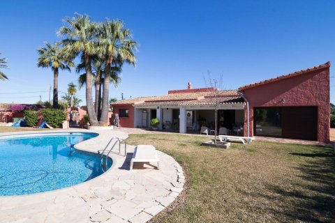 Villa zum Verkauf in Denia, Alicante, Spanien 4 Schlafzimmer, 284 m2 Nr. 192471 - Foto 3