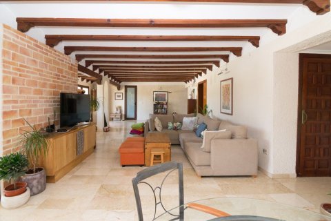Villa zum Verkauf in Denia, Alicante, Spanien 4 Schlafzimmer, 284 m2 Nr. 192471 - Foto 11