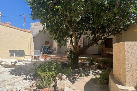 Rindu māja pārdošanā Denia, Alicante, Spānijā 3 istabas, 80 m2 Nr. 192472 - attēls 4