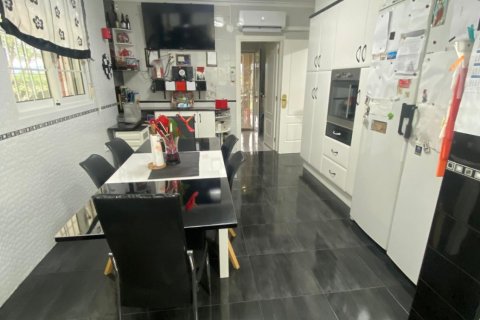 Finca for sale in El Verger, Alicante, Spain 4 bedrooms, 258 sq.m. No. 192473 - photo 24
