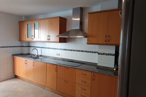 Rindu māja pārdošanā Alicante, Spānijā 3 istabas, 332 m2 Nr. 192470 - attēls 9