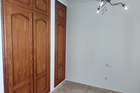 Rindu māja pārdošanā Alicante, Spānijā 3 istabas, 332 m2 Nr. 192470 - attēls 18