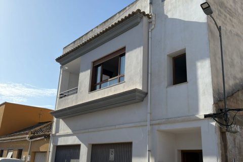 Rindu māja pārdošanā Alicante, Spānijā 3 istabas, 332 m2 Nr. 192470 - attēls 2