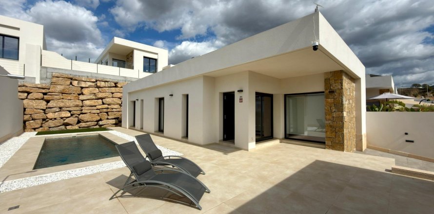 Villa in Finestrat, Alicante, Spain 3 bedrooms, 107 sq.m. No. 165457