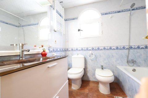 Apartment à vendre à Playa Flamenca II, Alicante, Espagne, 4 chambres, 172 m2 No. 165453 - photo 13