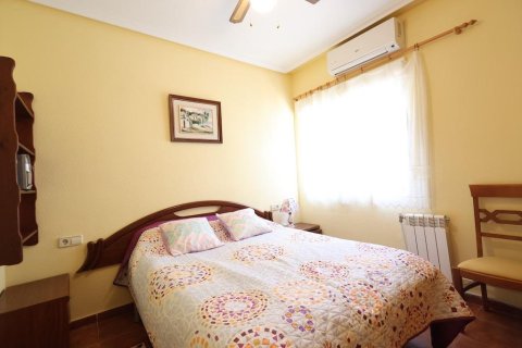 Apartment à vendre à Playa Flamenca II, Alicante, Espagne, 4 chambres, 172 m2 No. 165453 - photo 14