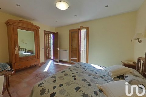 Продажа дома в Артеса-де-Сегре, Лерида, Испания 5 спален, 772м2 №153948 - фото 14