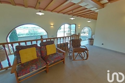 Продажа дома в Артеса-де-Сегре, Лерида, Испания 5 спален, 772м2 №153948 - фото 5