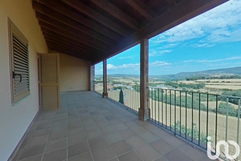 Продажа дома в Артеса-де-Сегре, Лерида, Испания 5 спален, 772м2 №153948 - фото 25