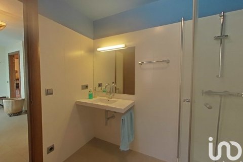 Продажа дома в Артеса-де-Сегре, Лерида, Испания 5 спален, 772м2 №153948 - фото 9