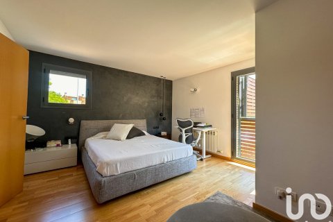 Dom w L'Ametlla Del Valles, Barcelona, Hiszpania 3 sypialnie, 245 mkw. nr 153949 – zdjęcie 10